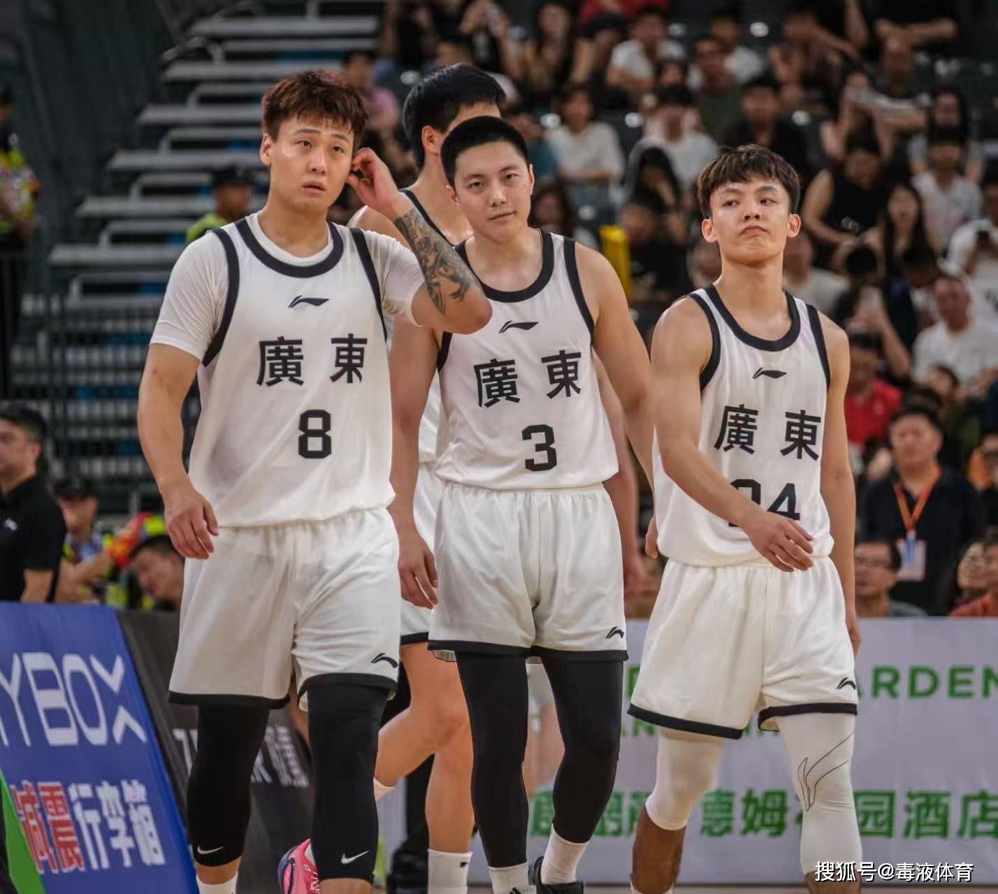 Jiuyou Sports-包含清晨体能课后；新奥尔良鹈鹕调整名单备战全明星赛；震撼外界；阵容厚度经受考验的词条